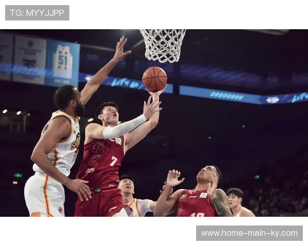 北京麦基首秀贡献12+6+3 内线补强助力球队冲击前四